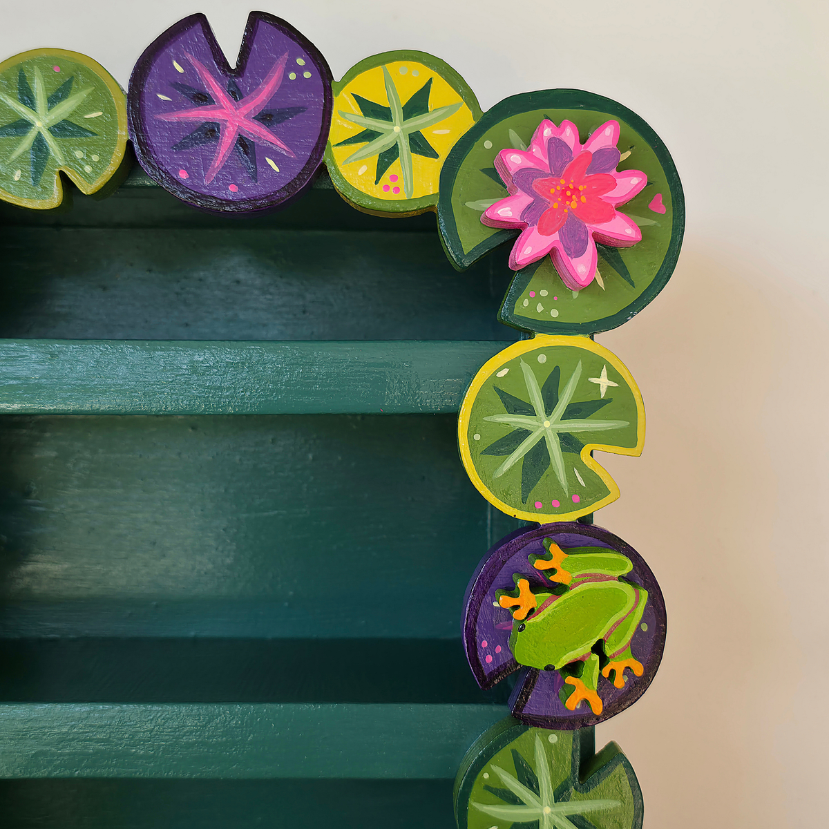 Lily Pad Tiered Wall Shelf
