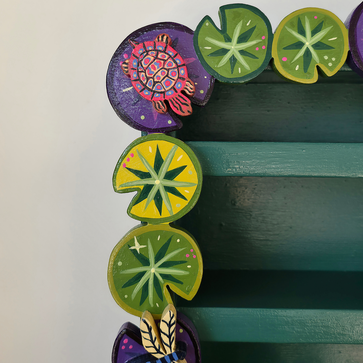Lily Pad Tiered Wall Shelf