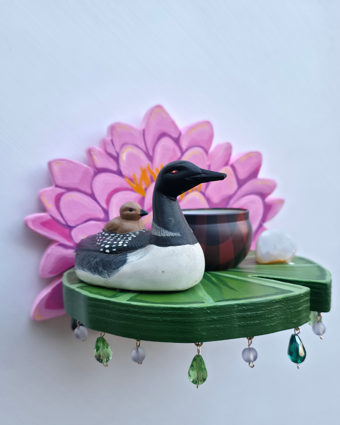 Lily pad trinket shelf